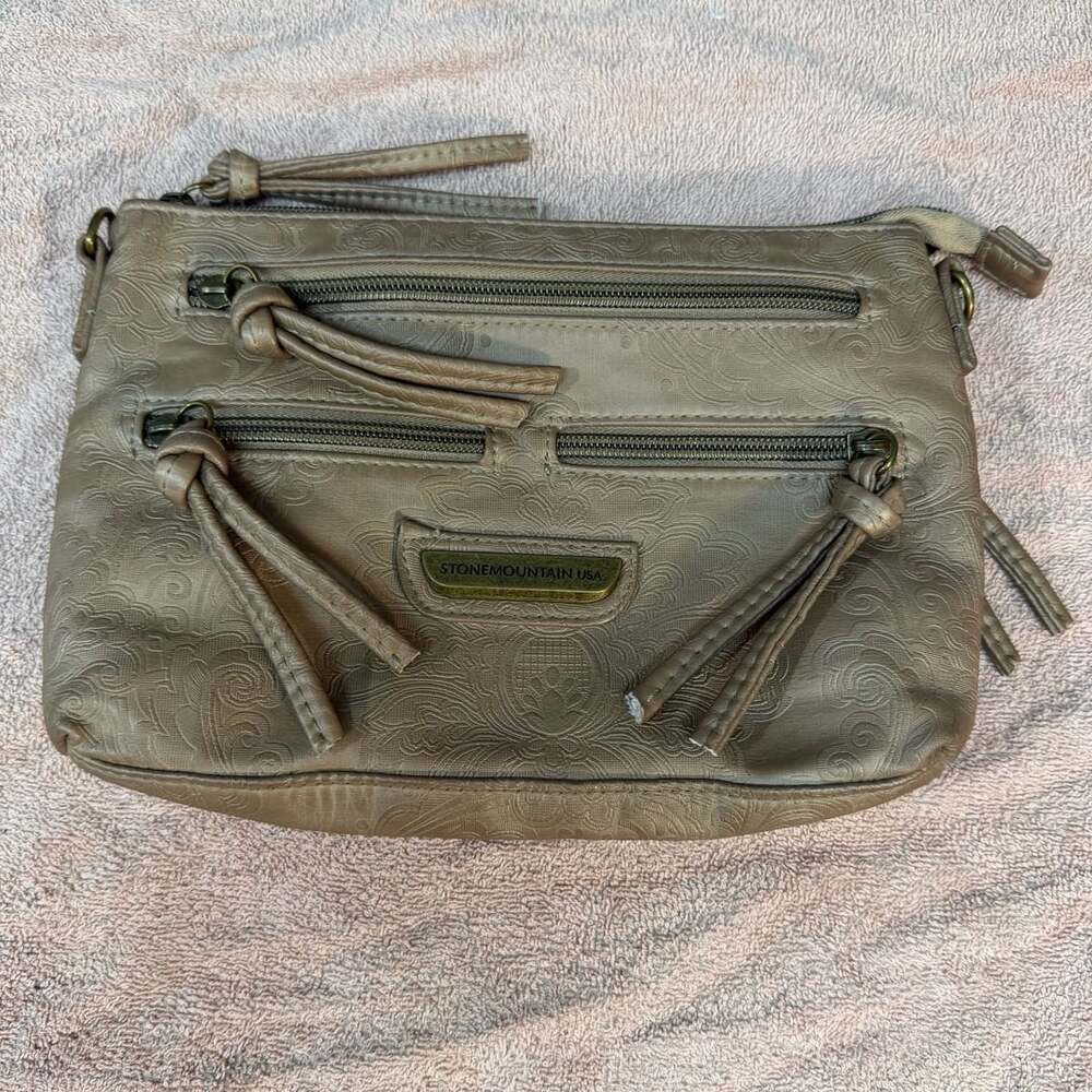Stone Mountain USA Crossbody Bag Paisley Embossed Taupe